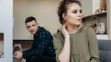 Psychologists Reveal 5 Signs Your Spouse Quietly Resents You Psychologists Reveal 5 Signs Your Spouse Quietly Resents You