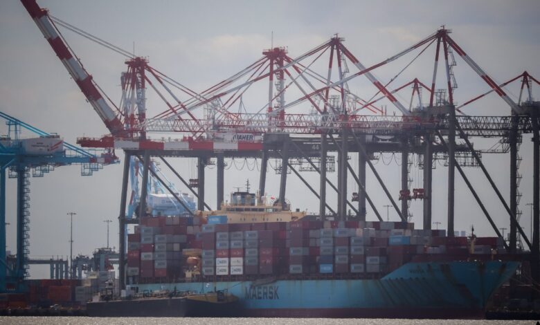 Trump’s tariffs are becoming such an important revenue source that they’re now propping up America’s debt rating Trump’s tariffs are becoming such an important revenue source that they’re now propping up America’s debt rating