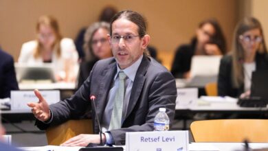 US CDC taps vaccine skeptic to lead COVID-19 task force