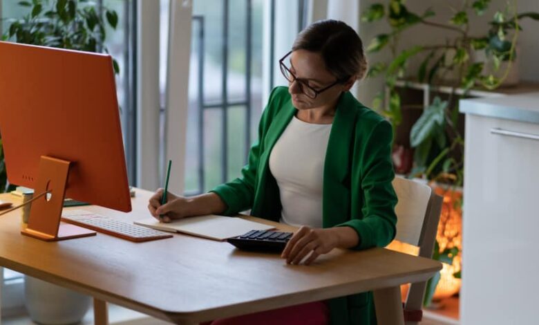 How to Put Together a Benefits Package When You’re Self-Employed How to Put Together a Benefits Package When You’re Self-Employed