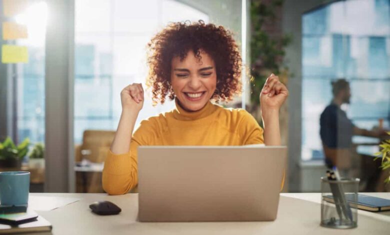 From Side Hustle to Main Hustle: Scaling Your Content Writing Business From Side Hustle to Main Hustle: Scaling Your Content Writing Business